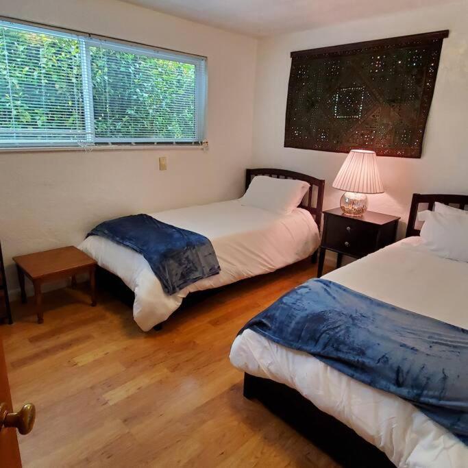 Sweet 2 Bedroom Close To U Of Oregon & Track! Юджийн Екстериор снимка
