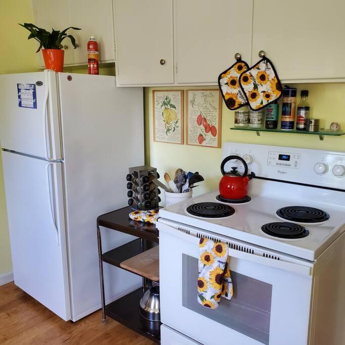 Sweet 2 Bedroom Close To U Of Oregon & Track! Юджийн Екстериор снимка